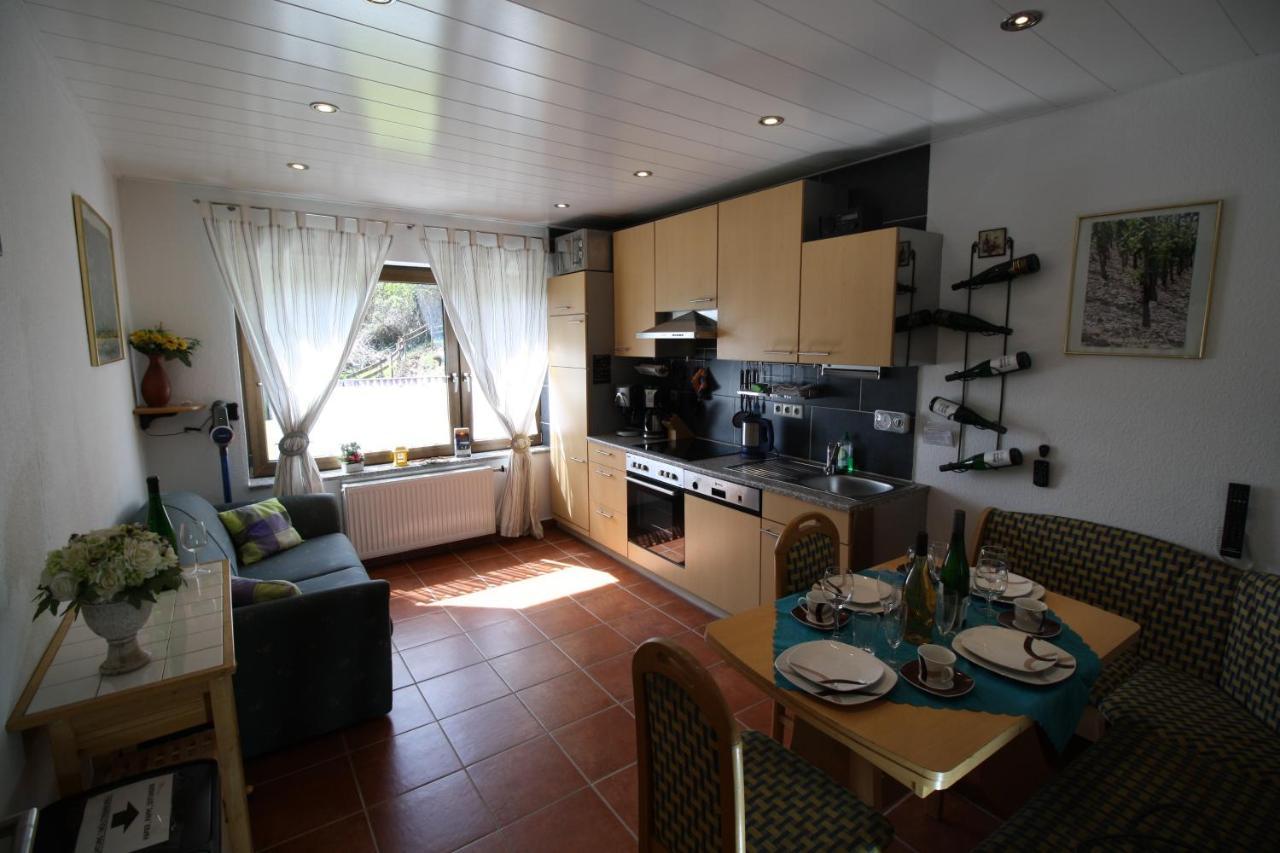 Komfort Ferienwohnung Fewo74-1 Bremm Bagian luar foto