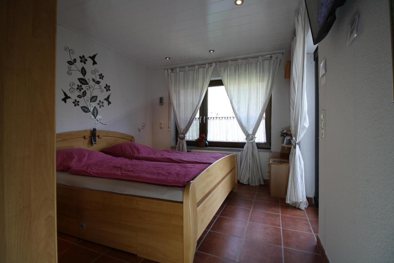 Komfort Ferienwohnung Fewo74-1 Bremm Bagian luar foto
